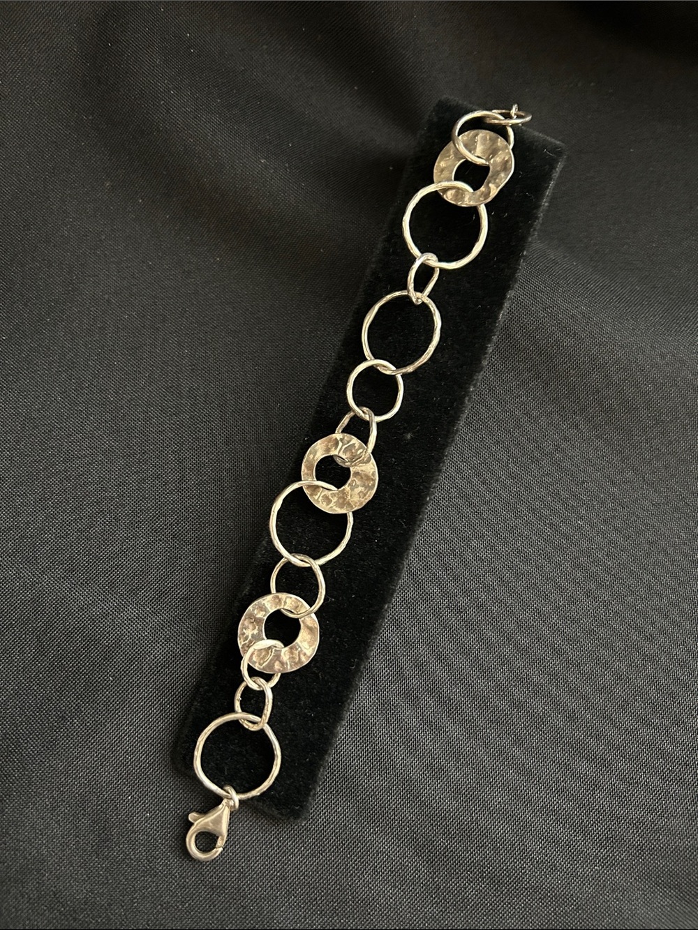 Silpada B1217 Paper Chain Silver Hammered Circle Link Bracelet
